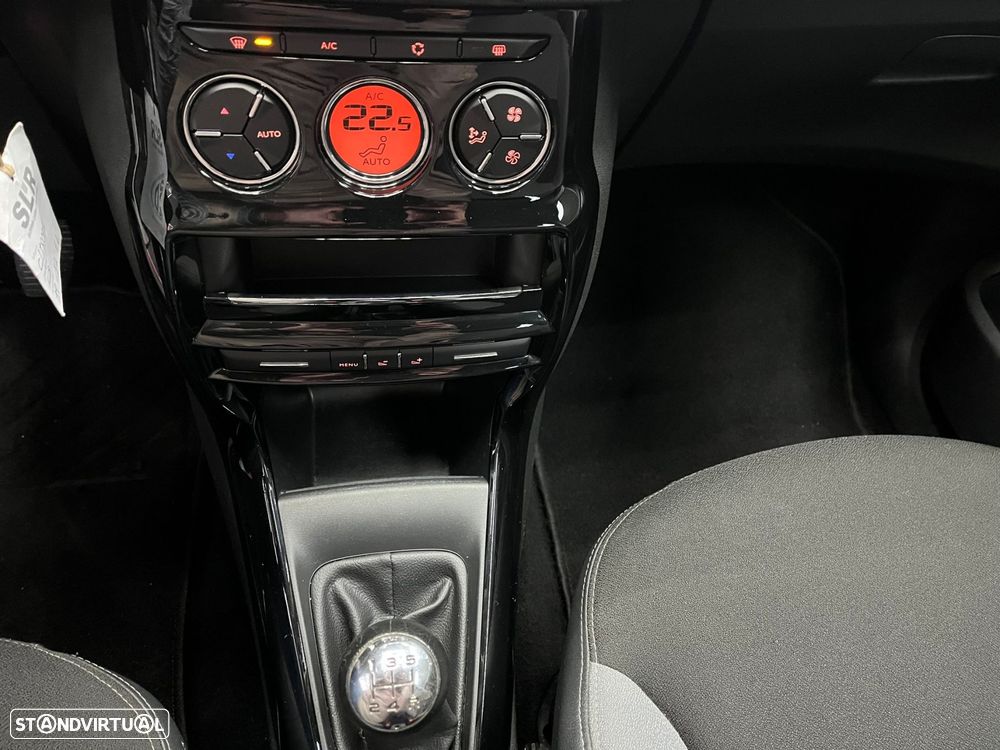 Citroën C3 1.6 BlueHDi Feel - 14