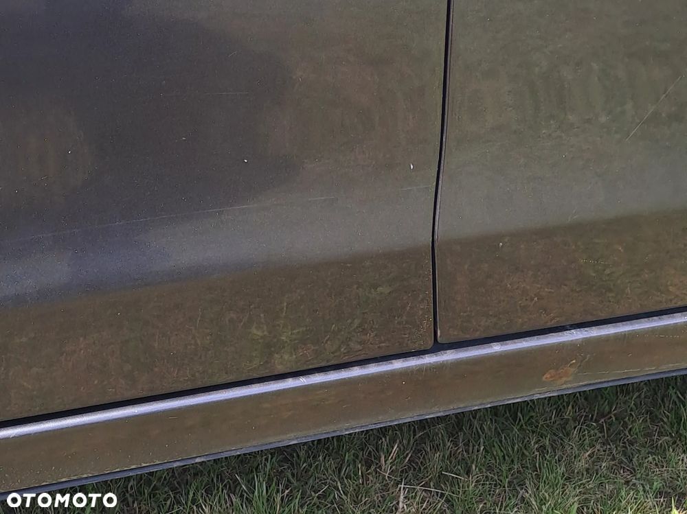 Toyota Yaris 1.0 Luna - 29