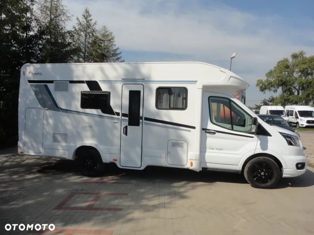 Ford Itineo PS 700 - 30