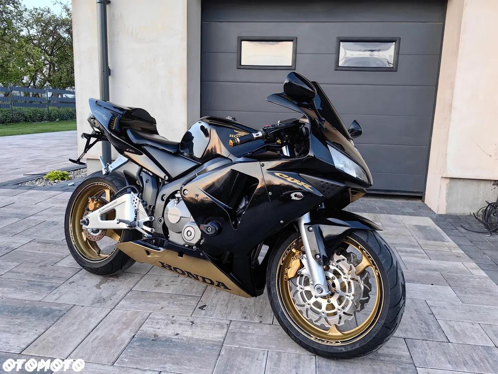 Honda CBR - 2