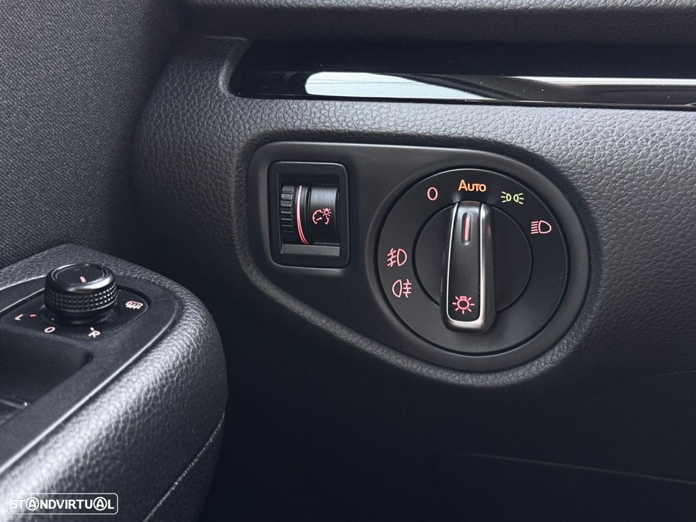 SEAT Alhambra 2.0 TDI Xcellence DSG - 14