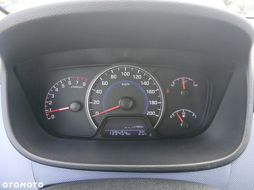Hyundai i10 1.0 Premium - 11