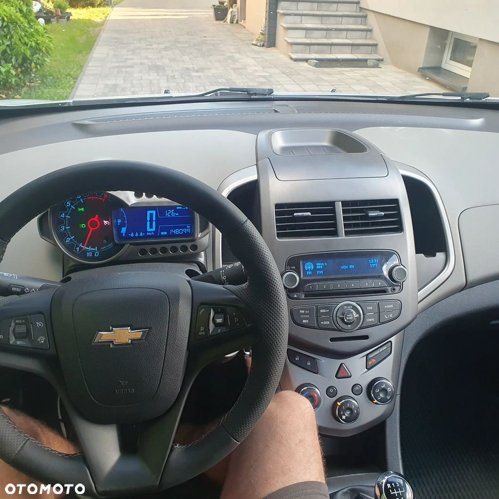 Chevrolet Aveo 1.4 16V LS Design+ - 16
