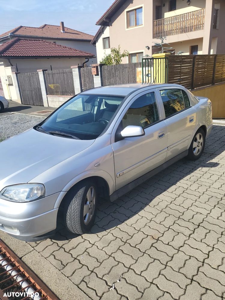 Opel Astra 1.6 - 2