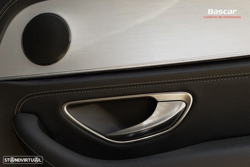 Mercedes-Benz E 300 de AMG Line - 57