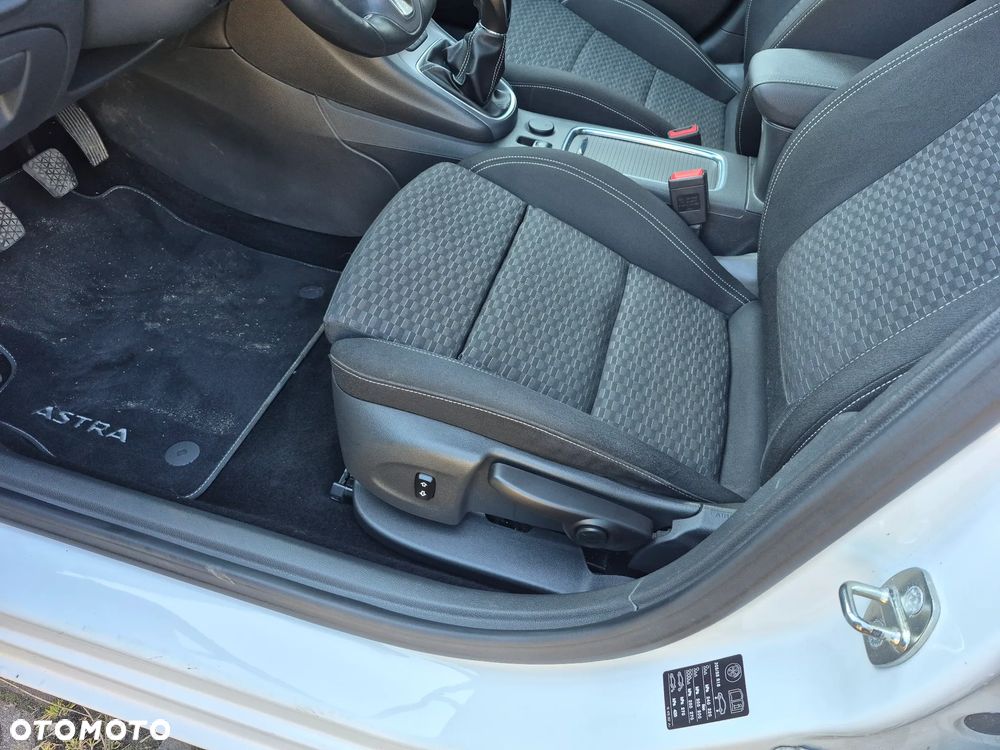 Opel Astra 1.6 D (CDTI) Edition - 15