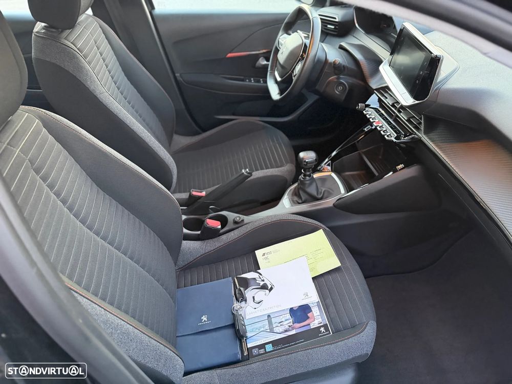 Peugeot 208 1.2 PureTech Active - 8