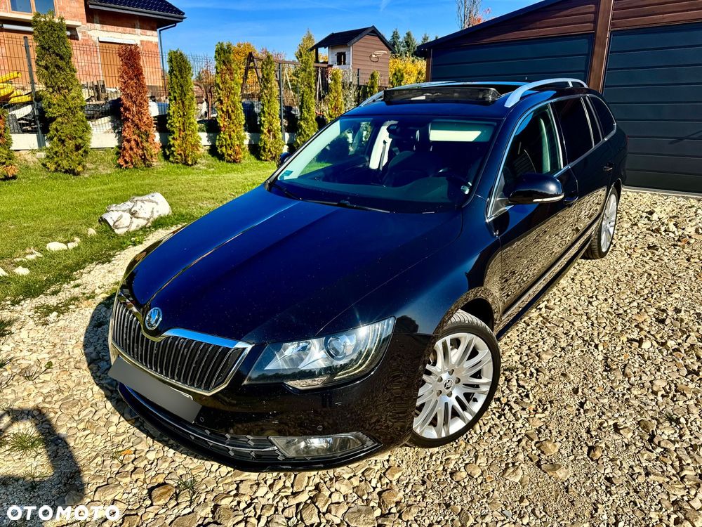 Skoda Superb 2014 photo 2