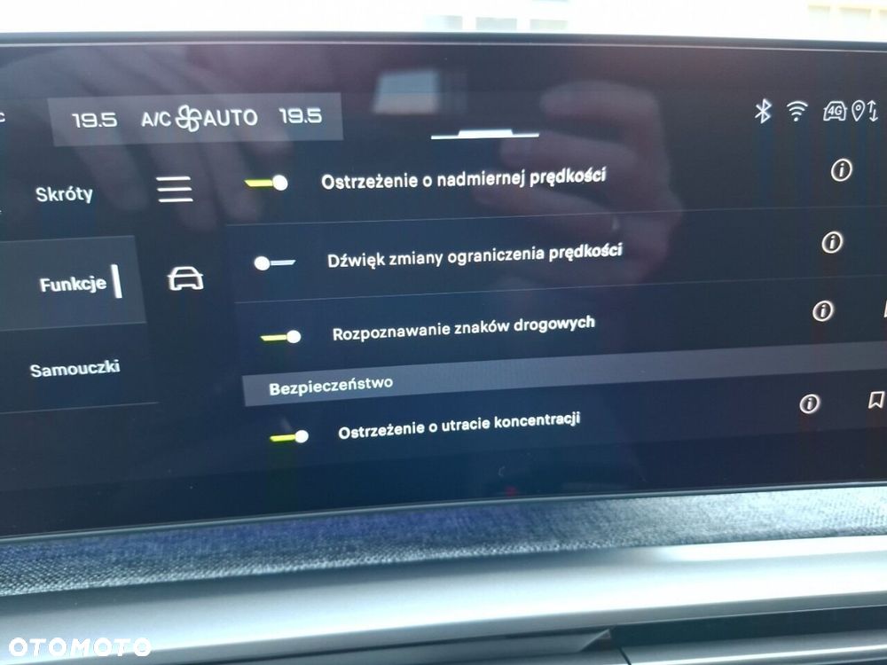 Peugeot 3008 1.2 PureTech mHEV GT S&S e-DCS6 - 29