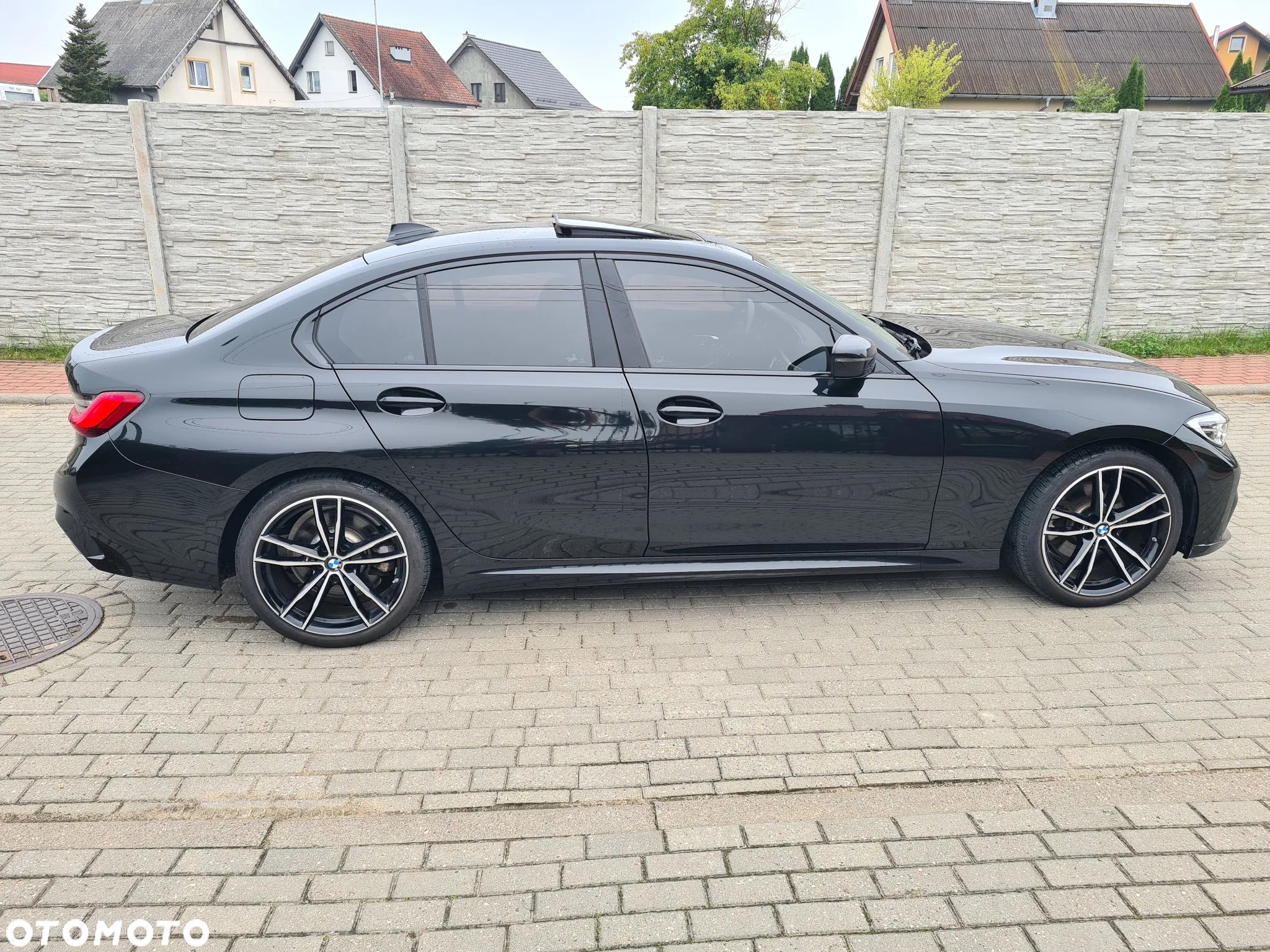 BMW Seria 3 330i xDrive M Sport - 4
