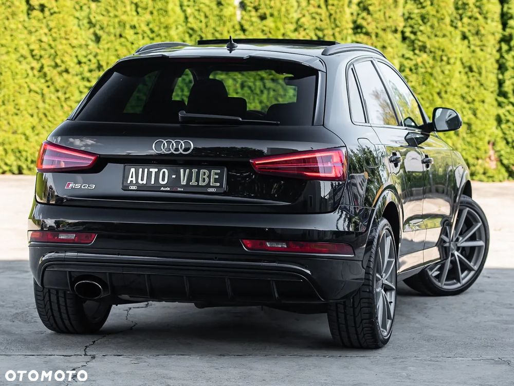 Audi RS Q3 2.5 TFSI quattro S tronic - 12