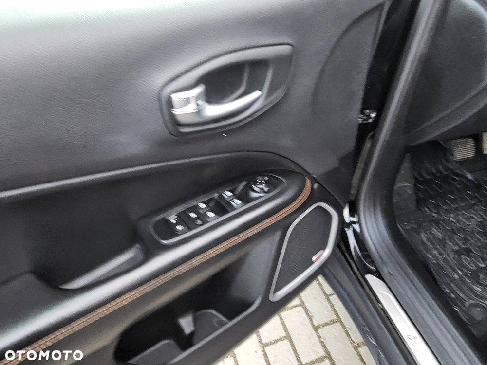 Jeep Compass 1.4 TMair Limited 4WD S&S - 6