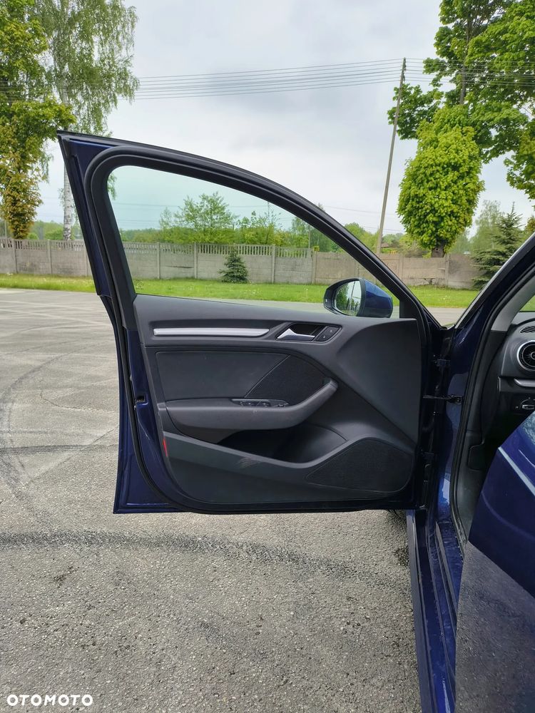 Audi A3 Sportback 1.6 TDI - 10
