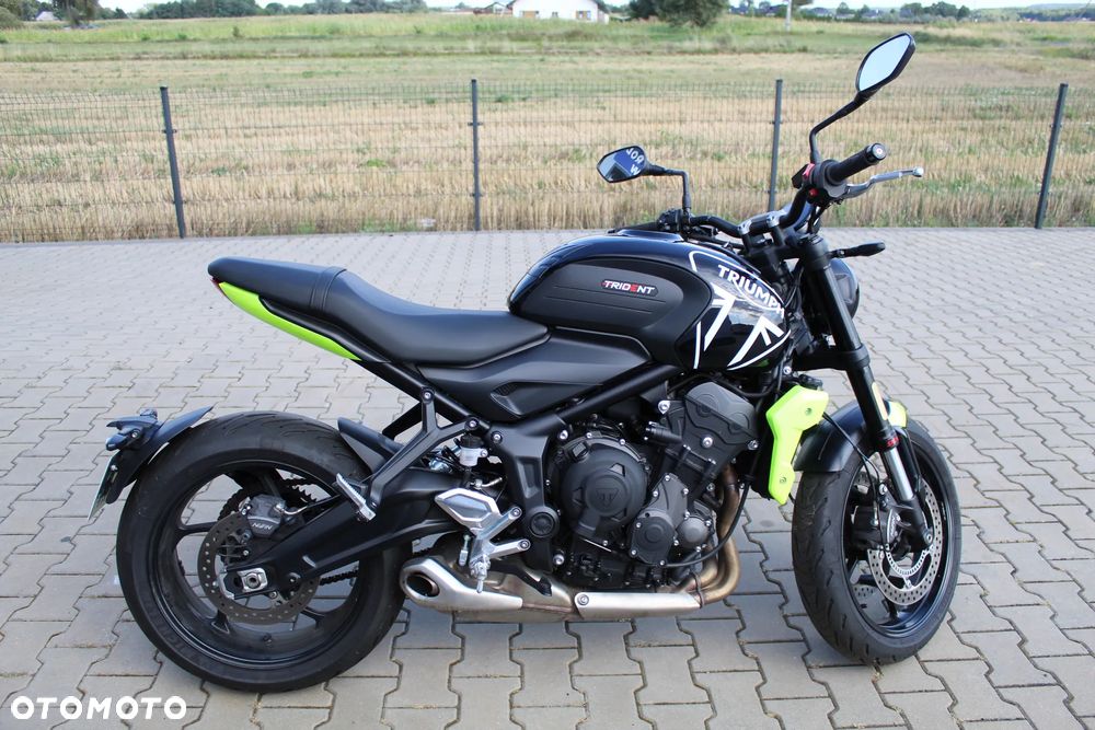 Triumph Trident - 2