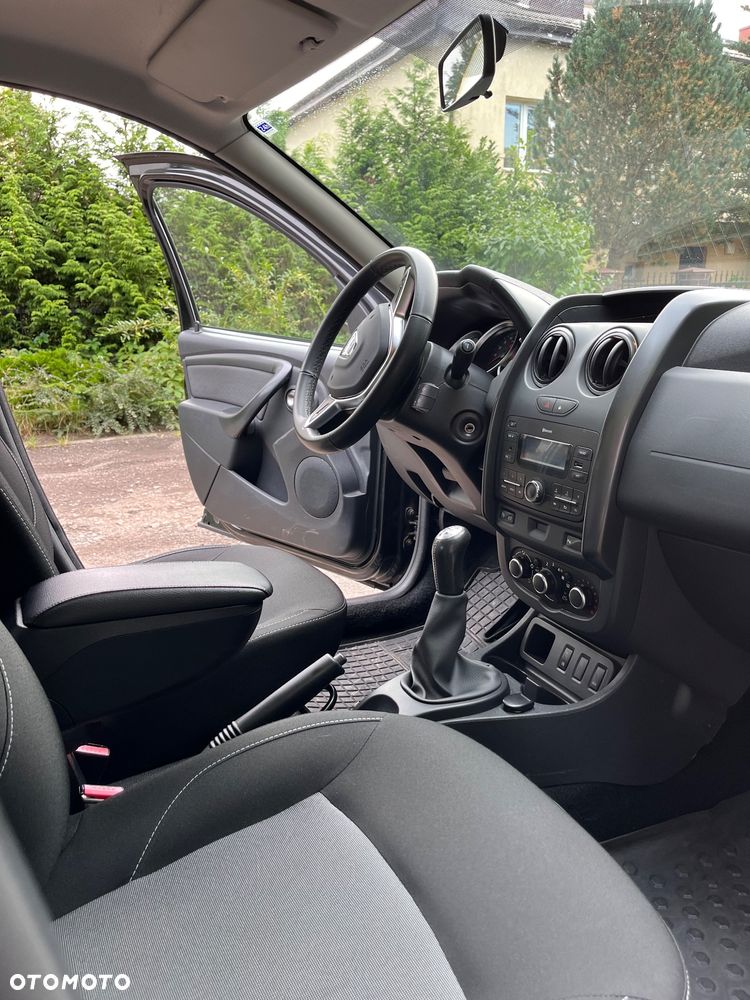 Dacia Duster 1.6 SCe Laureate S&S - 5