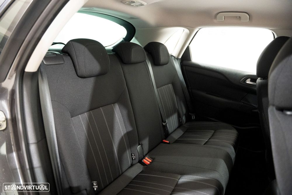 Citroën C4 1.2 PureTech Feel - 12