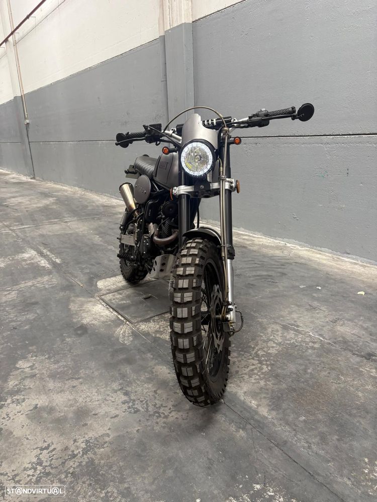 Bullit Hero 125 - 7