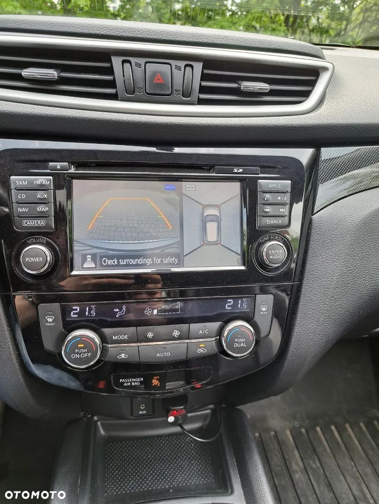 Nissan Rogue - 20