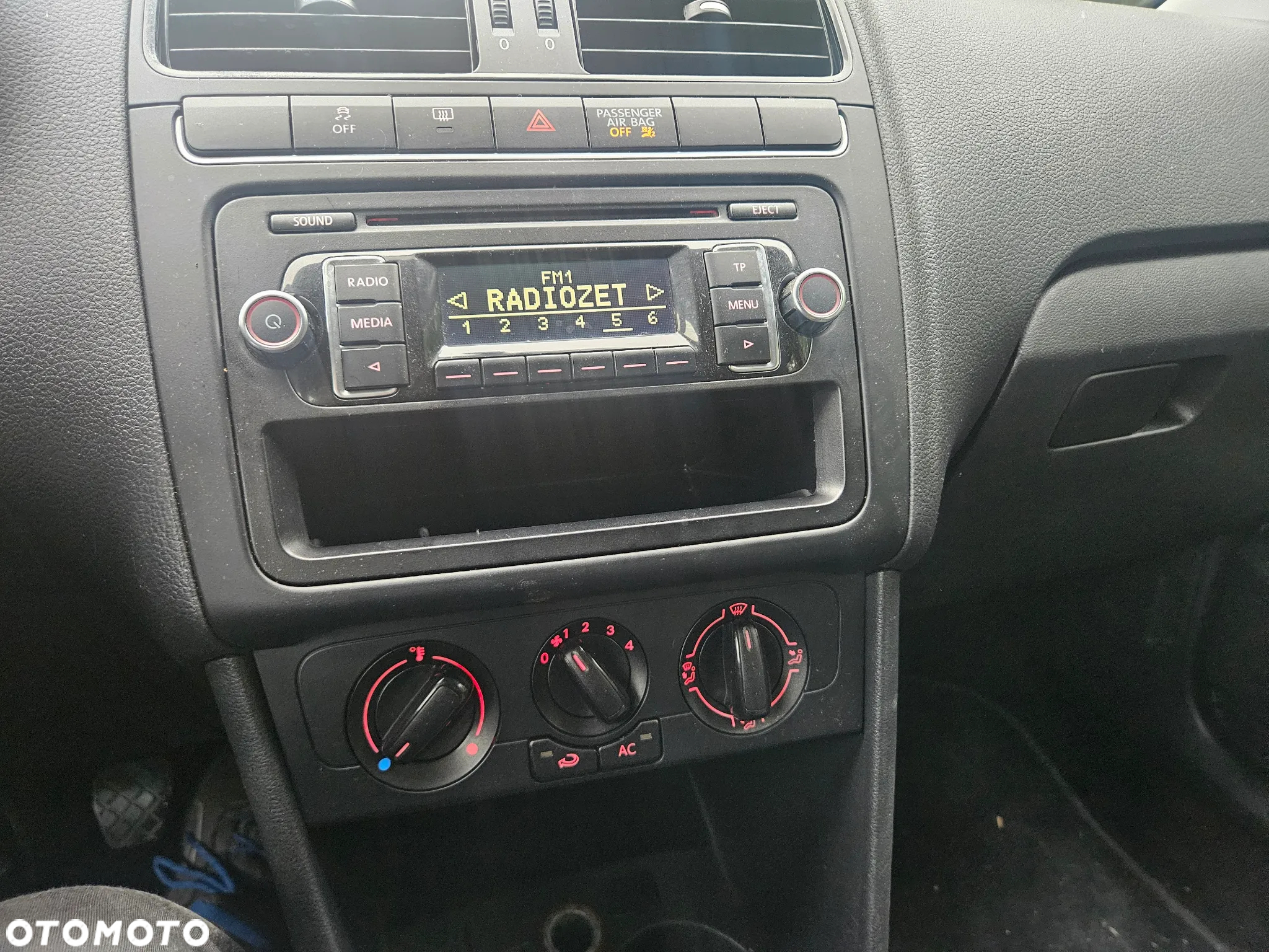 Volkswagen Polo 1.2 Style - 25