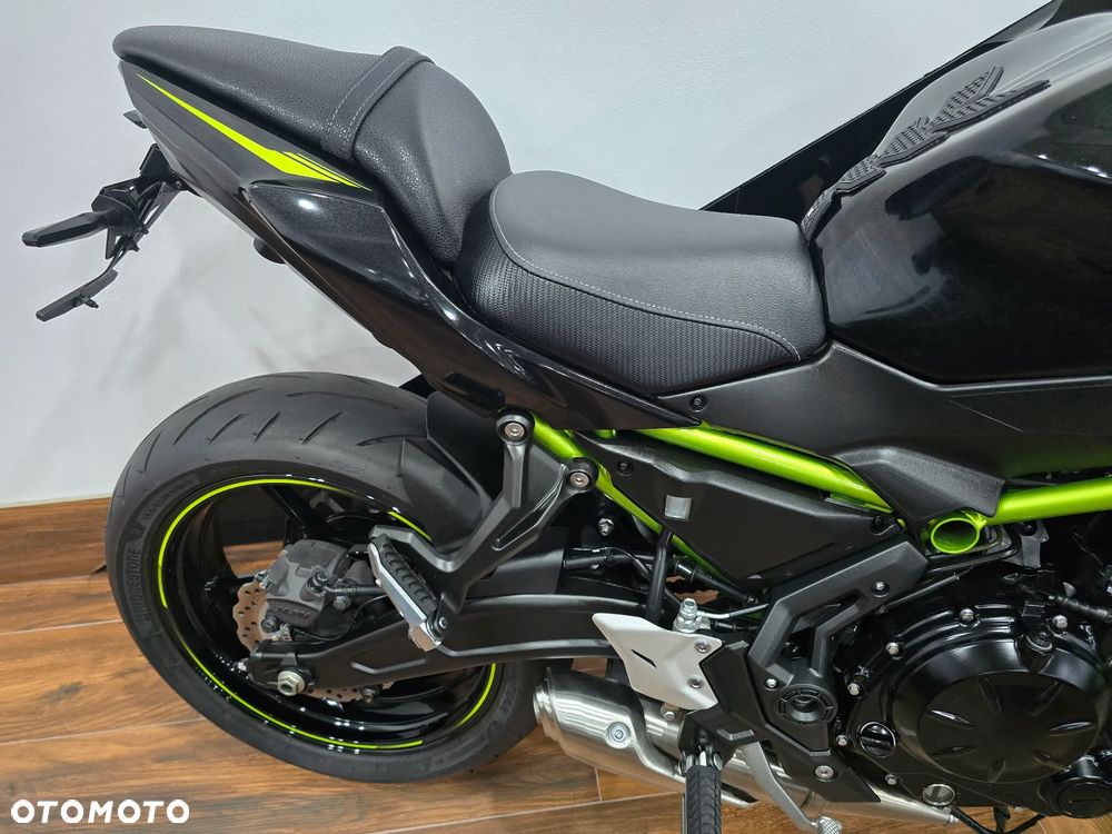 Kawasaki Z 650 - 11