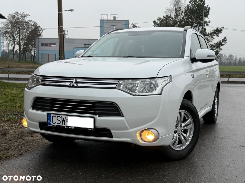 Mitsubishi Outlander 2.0 4WD - 1