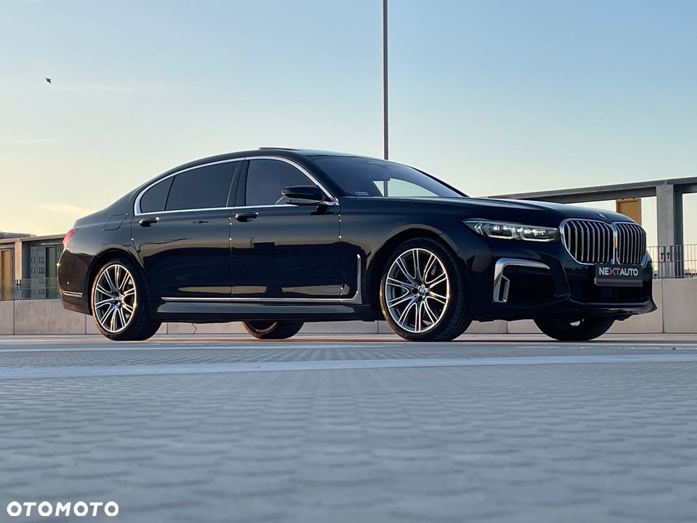 BMW Seria 7 750Li xDrive sport - 10