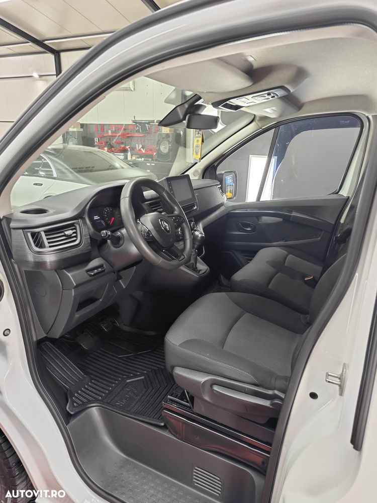 Renault Trafic Combi 2.0 Blue dCi 110 S&S L2 8+1 Zen - 7