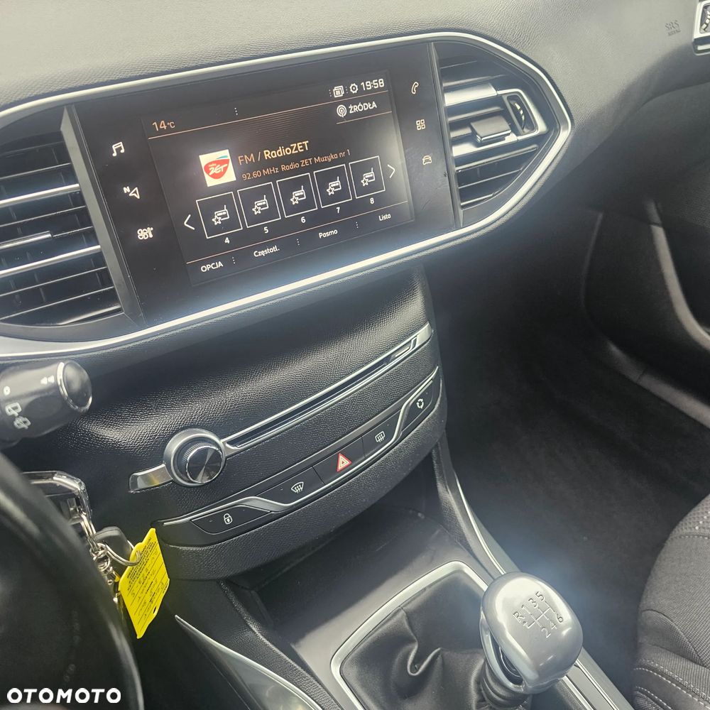 Peugeot 308 - 35