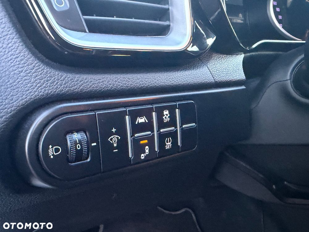 Kia Ceed - 17