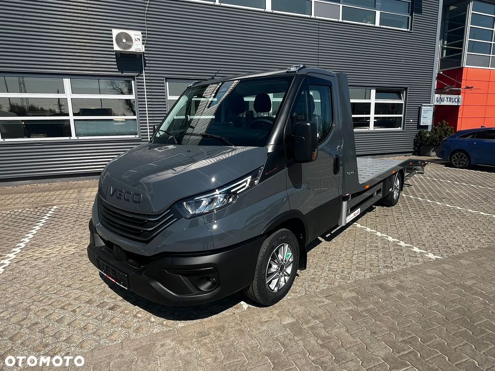 Iveco MEGA WYPRZEDAŻ Ekspozycji - Daily 35S18H - 5