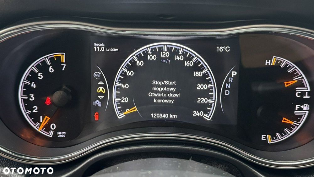 Jeep Grand Cherokee - 13