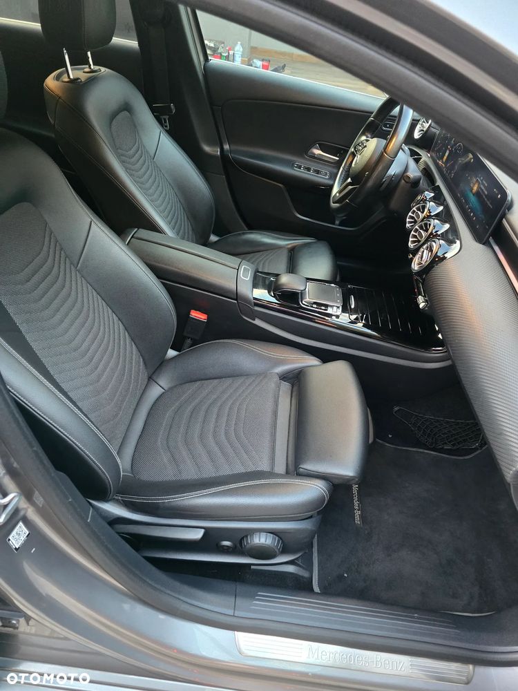 Mercedes-Benz Klasa A 200 Edycja specjalna 7G-DCT - 20