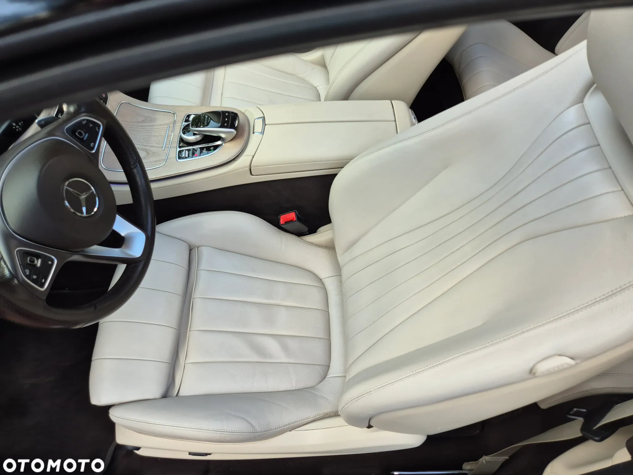 Mercedes-Benz Klasa E 220 d Coupe 9G-TRONIC AMG Line - 30