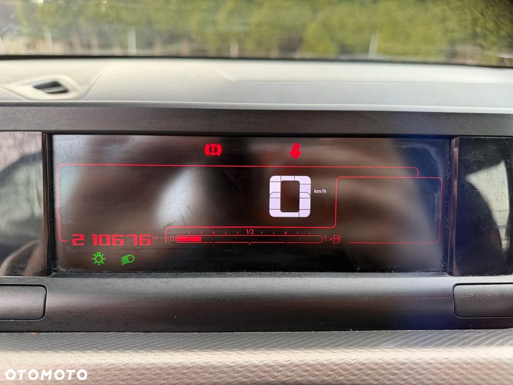 Citroën C4 Cactus - 22