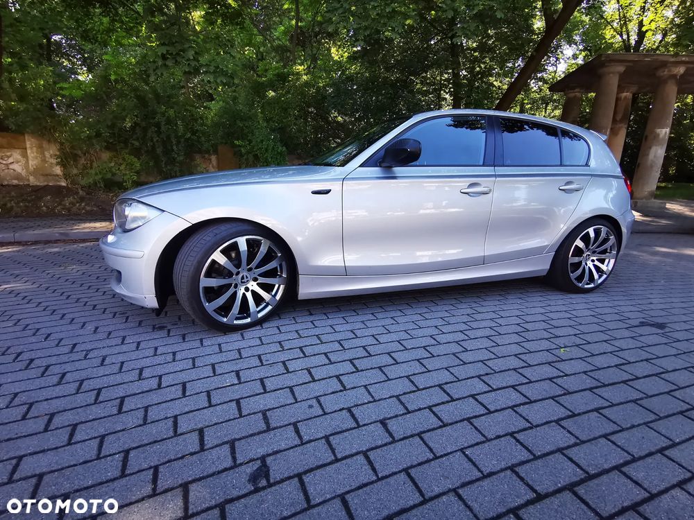 BMW Seria 1 116d - 22