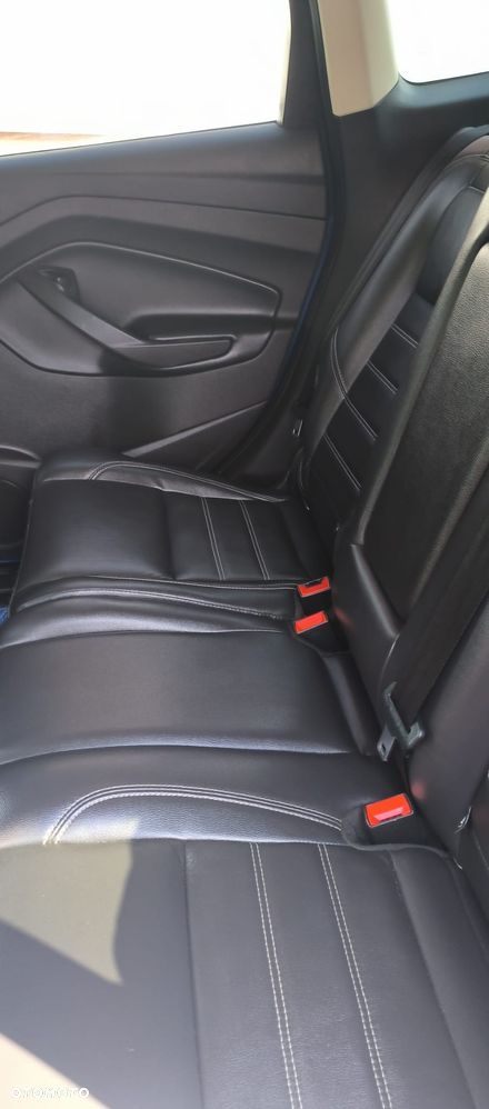 Ford Escape 1.5 EcoBoost AWD SE - 37