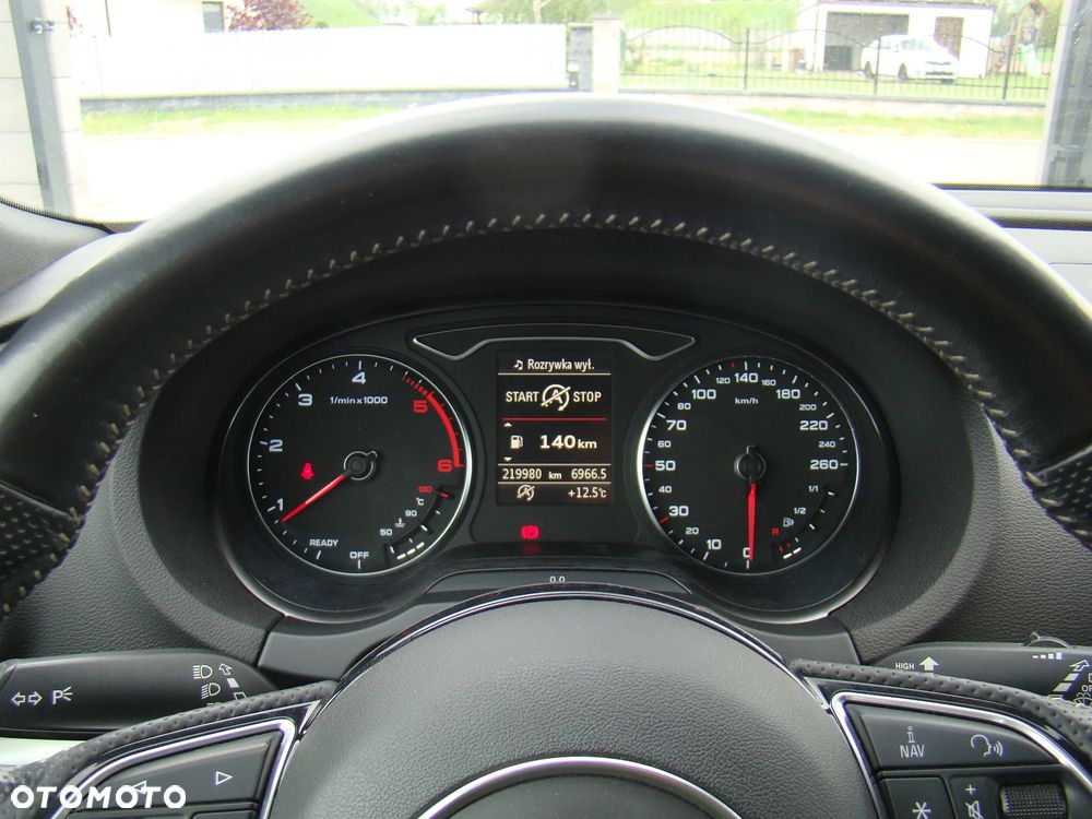 Audi A3 Sportback 2.0 TDI (clean diesel) S line Sportpaket - 25