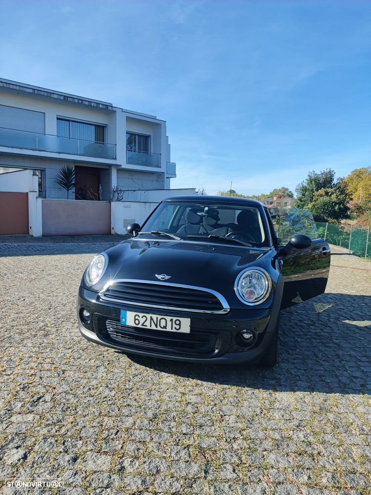 MINI 3 Portas One D - 1