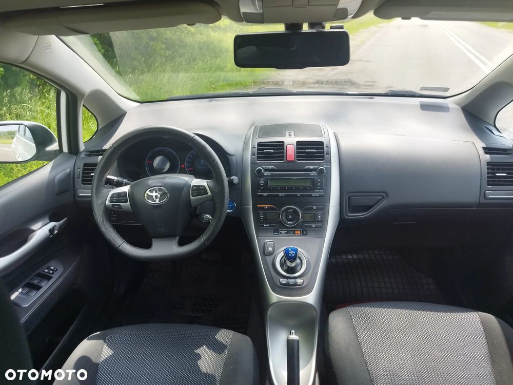 Toyota Auris - 24