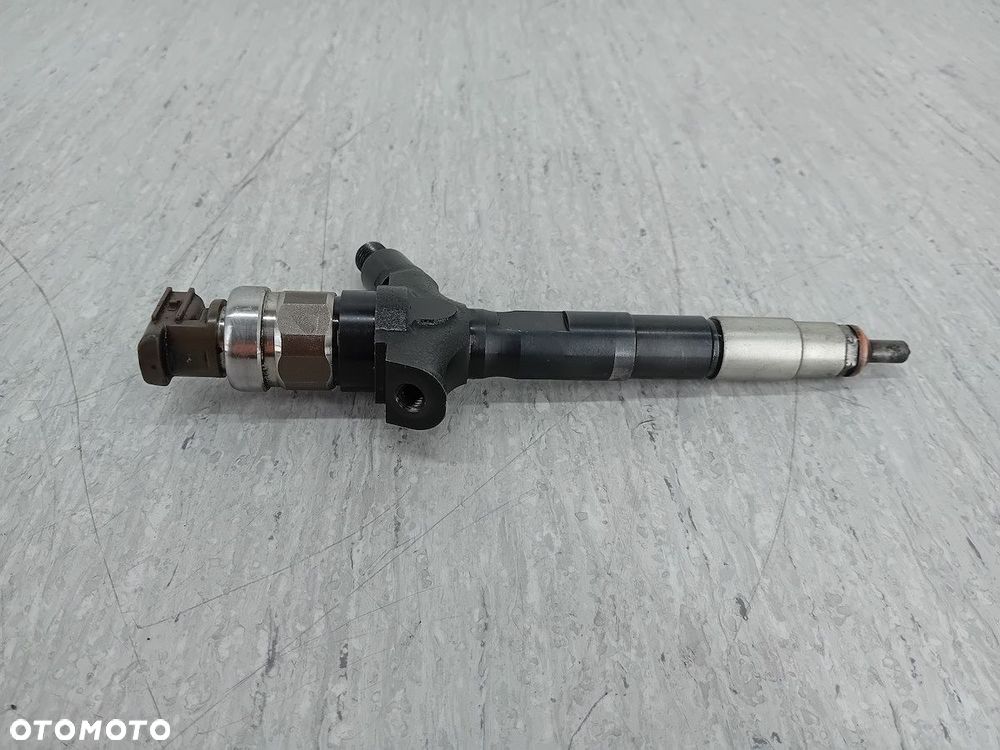 WTRYSKIWACZ RENAULT VEL SATIS 06G02050 3.0 DCI - 5