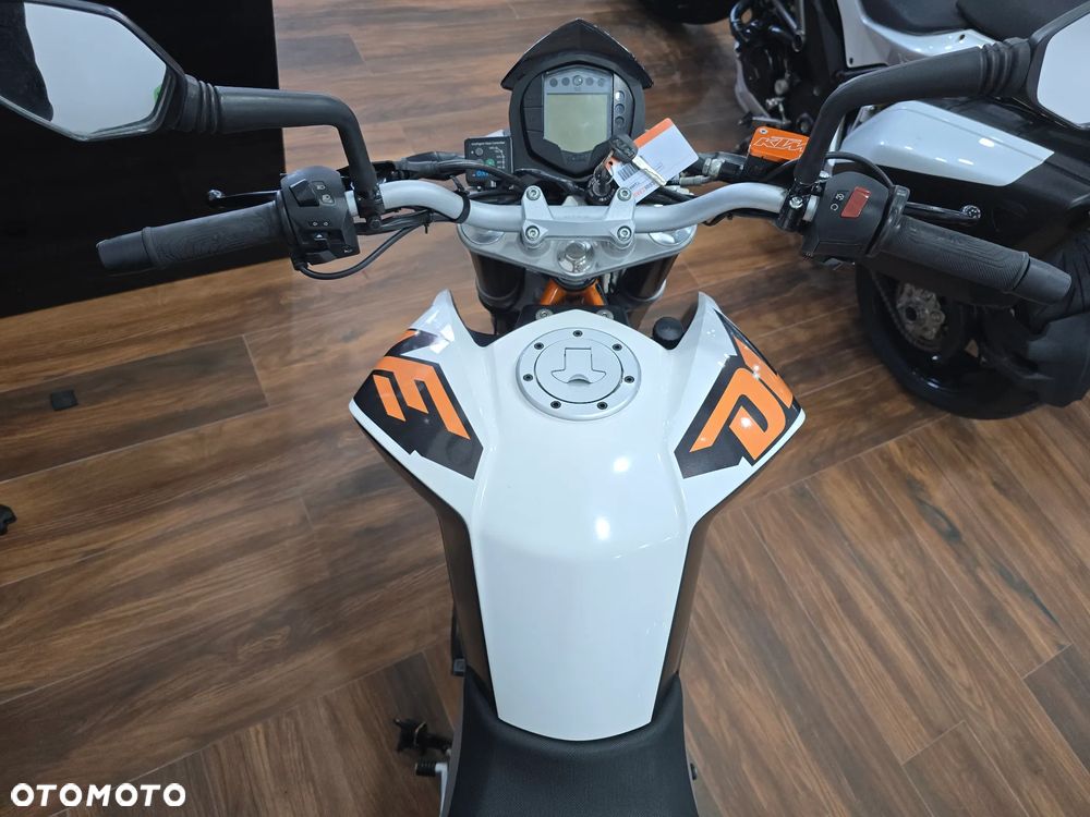 KTM Duke - 15