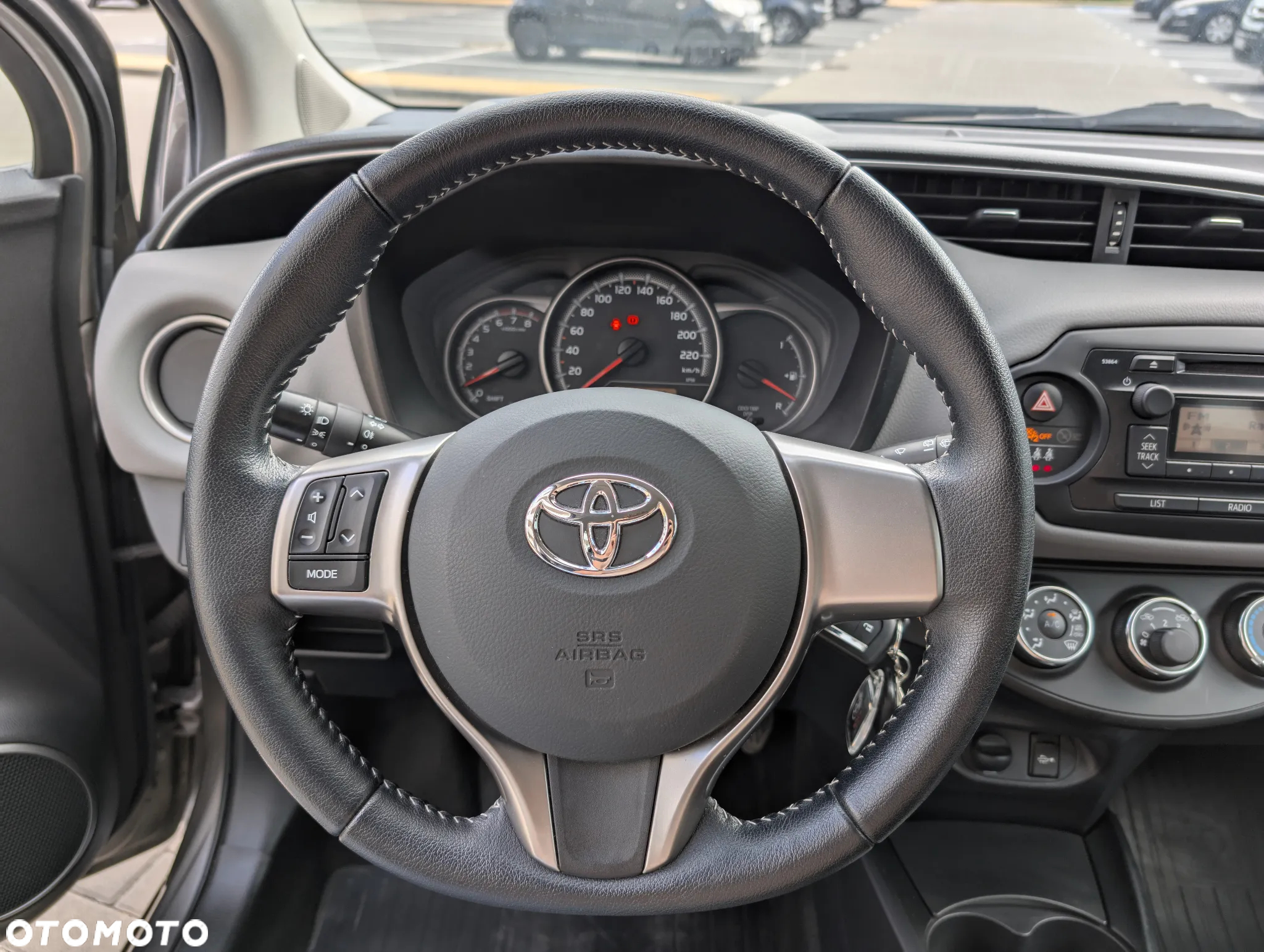 Toyota Yaris 1.0 Active - 14