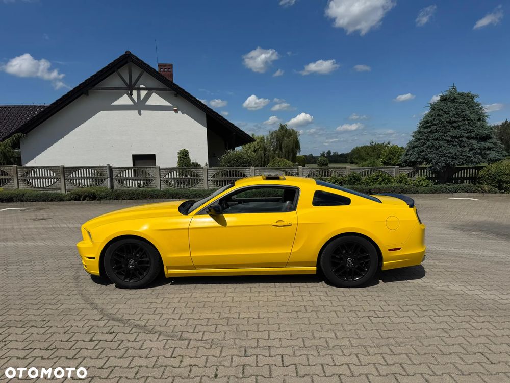 Ford Mustang 3.7 V6 - 12