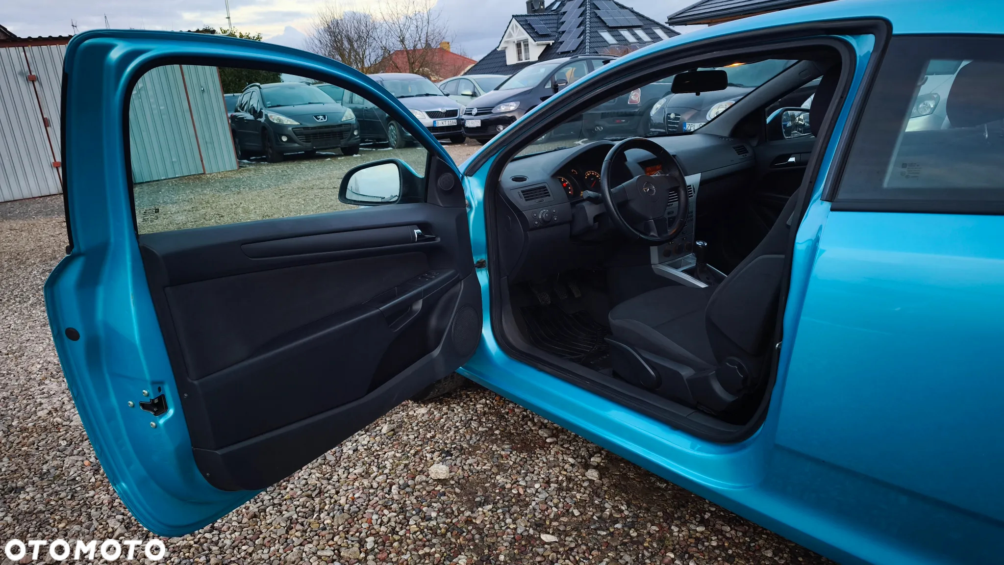 Opel Astra GTC 1.6 - 14