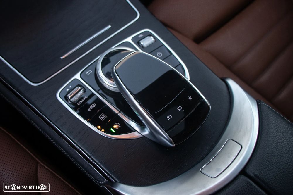 Mercedes-Benz GLC 250 d 4Matic 9G-TRONIC AMG Line - 13