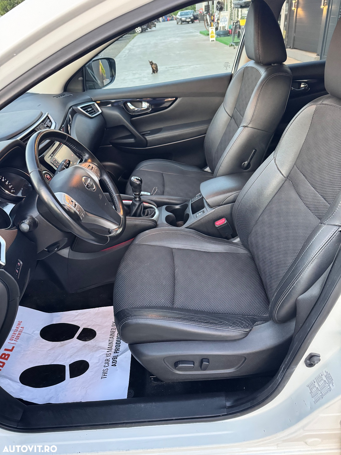 Nissan Qashqai 1.6 DCI TEKNA - 8