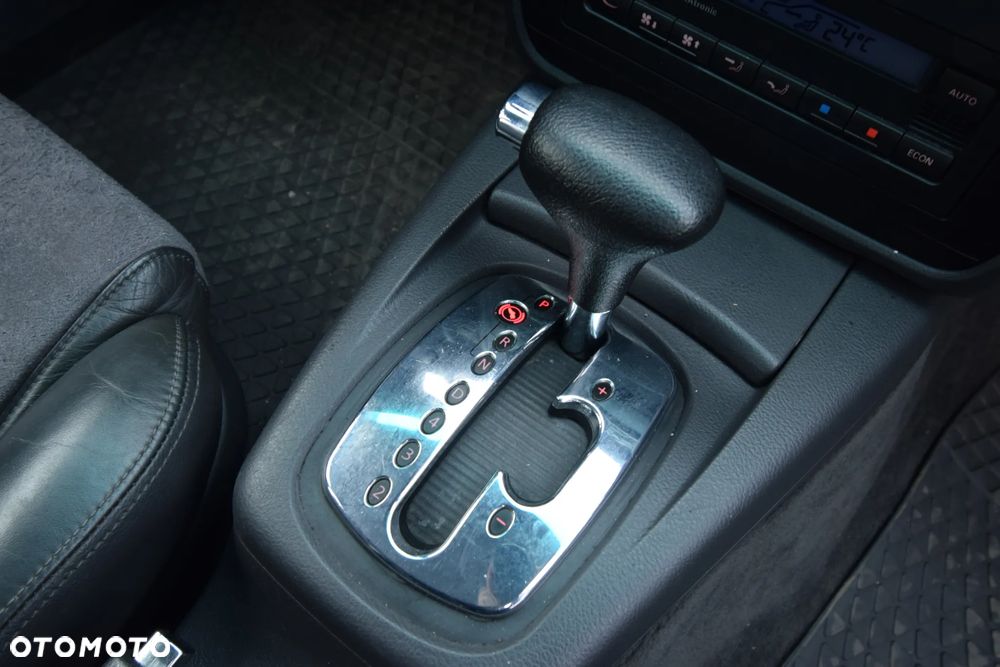 Volkswagen Passat 1.9 TDI Comfortline Tiptr - 14
