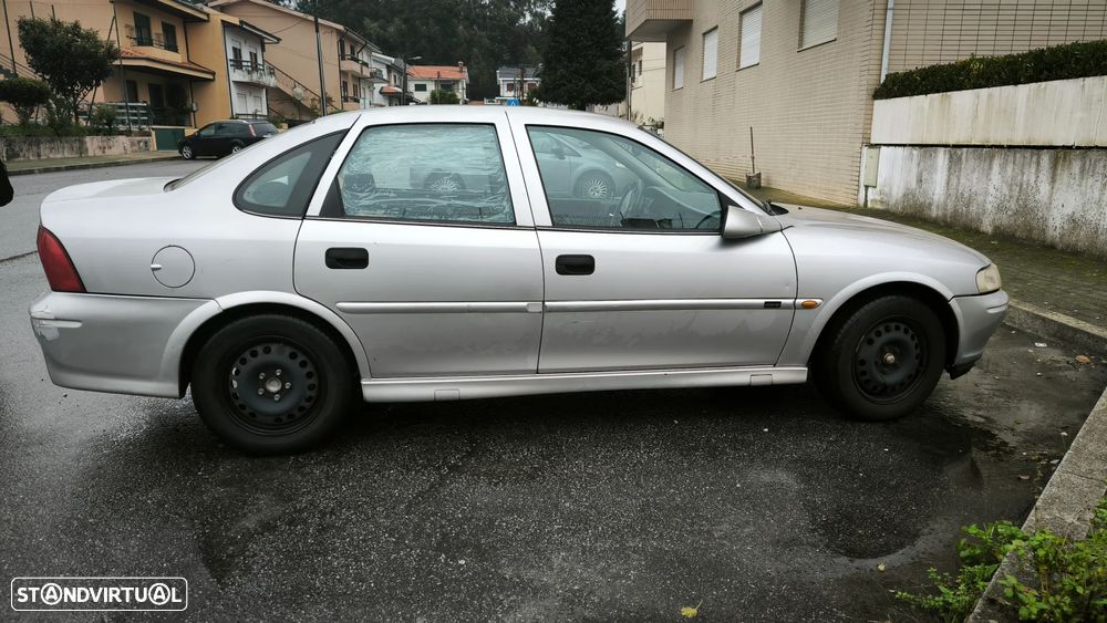 Opel Vectra 1.6 Comfort - 7