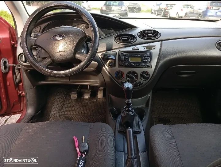 Ford Focus SW TDCi Ghia - 12