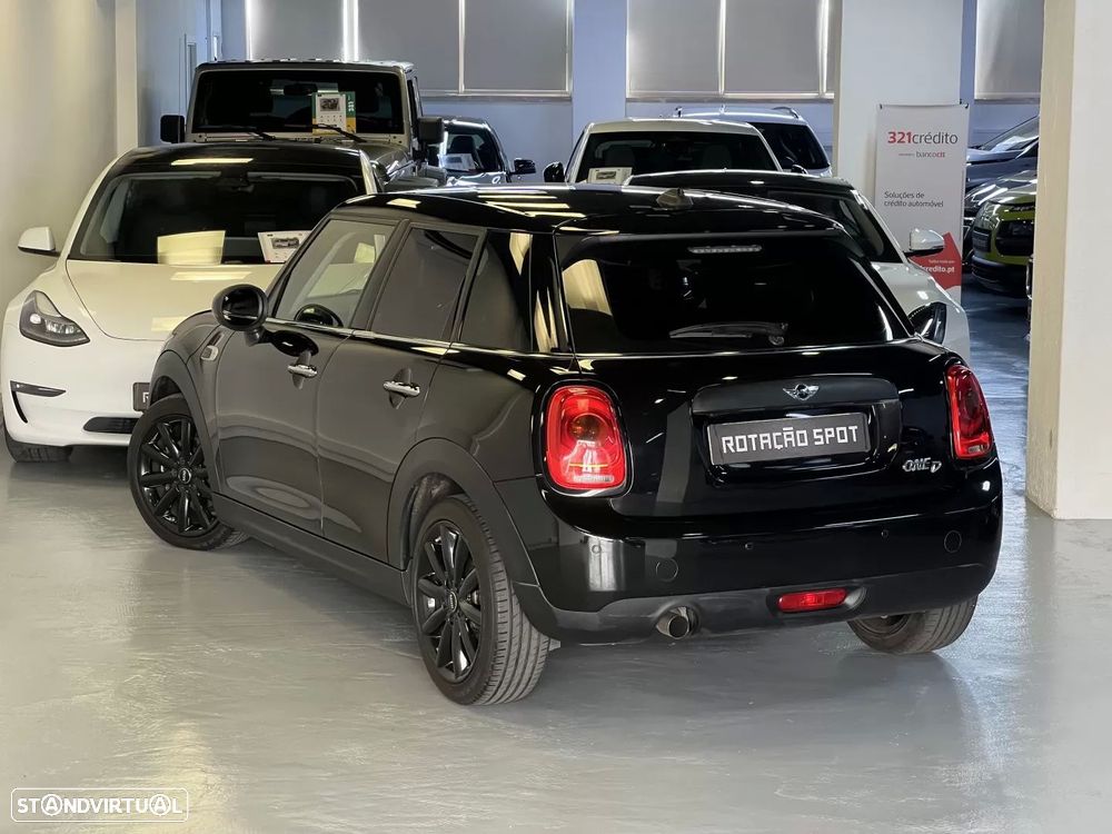 MINI 5 Portas One D - 3